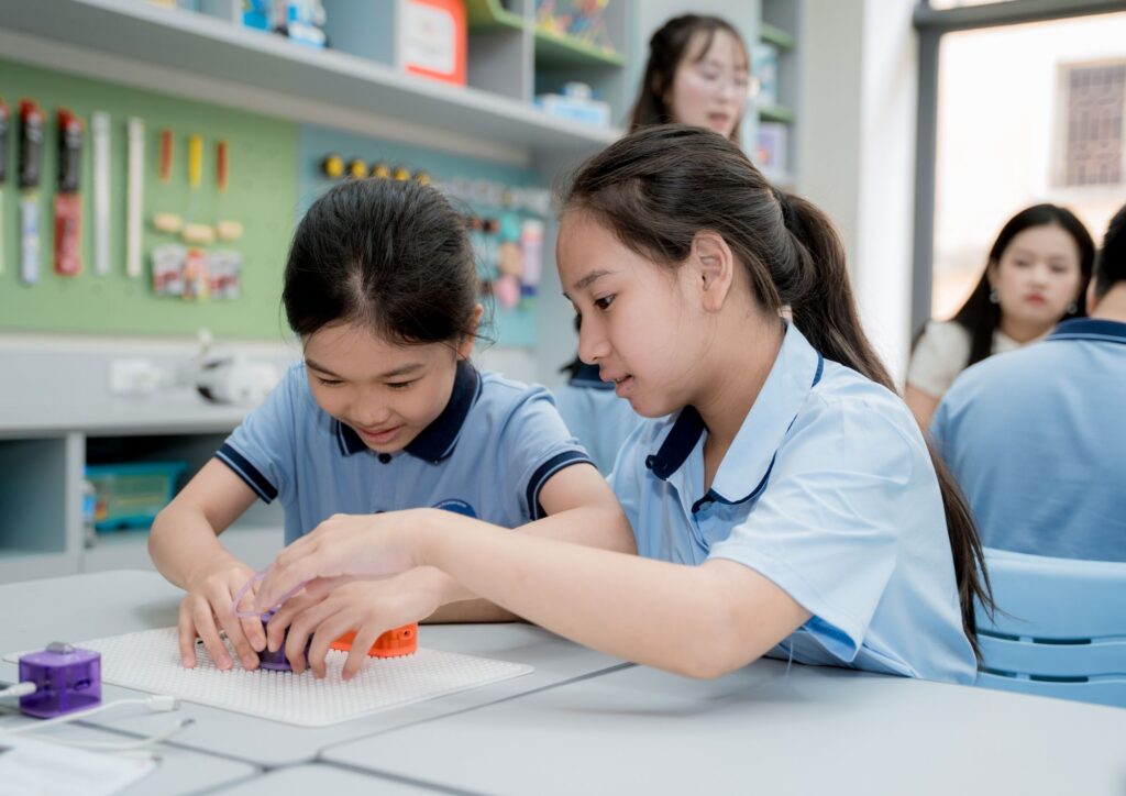 Trường Đại học Sư phạm Hà Nội – Nội thất phòng STEM / STEAM mẫu cho Tiểu học, THCS, THPT