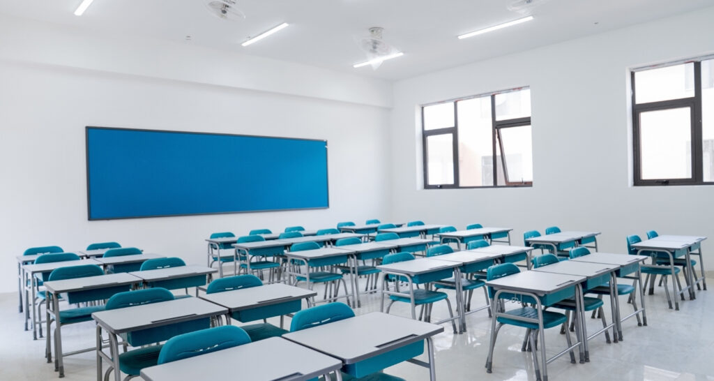 Lớp học Dân Tộc Nội Trú