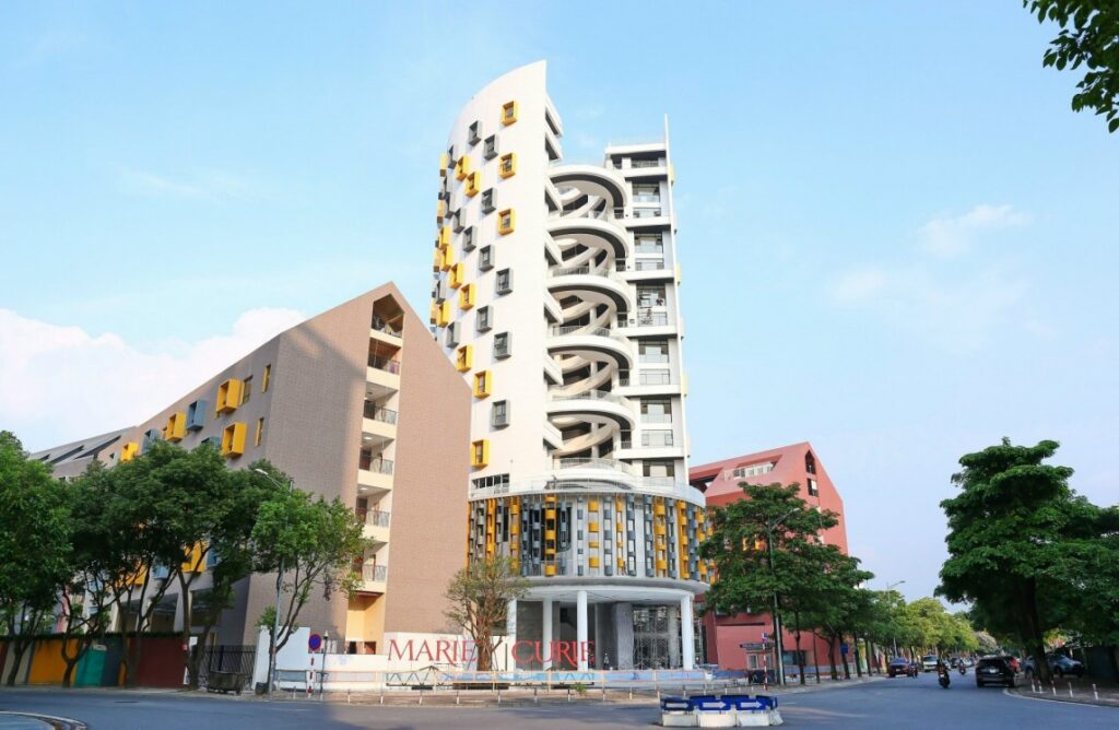 Trường Marie Curie Long Biên – Nội thất toàn diện cho hội trường, phòng ăn, lớp học